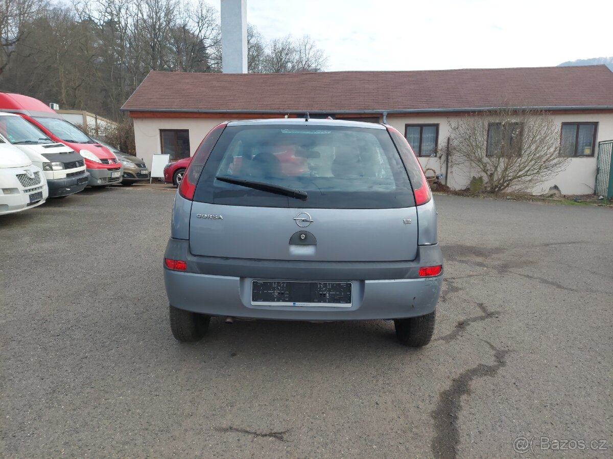 Opel Corsa 1.2i - 6