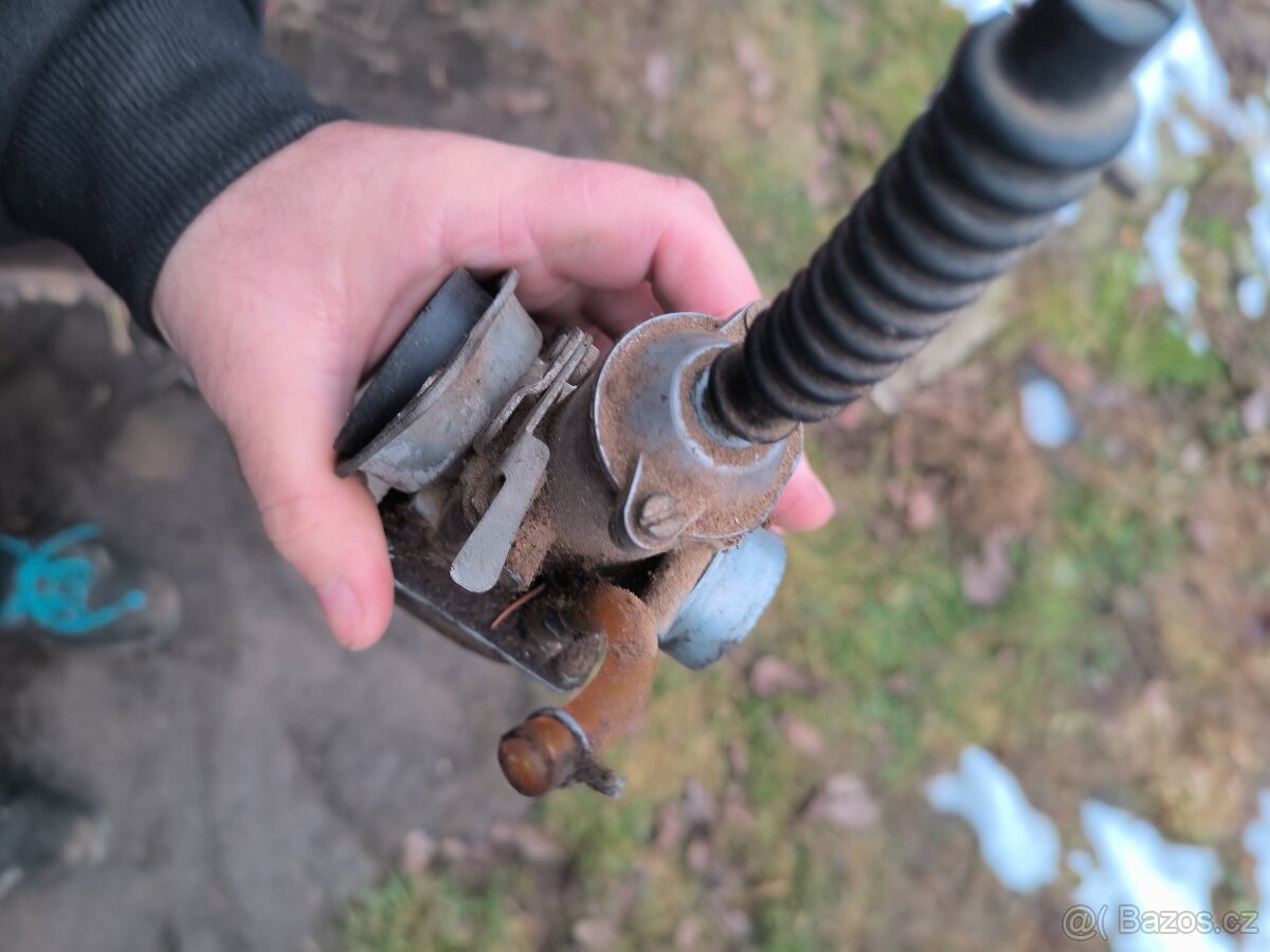 Karburátor Jawa 350 / 638 640 - 6