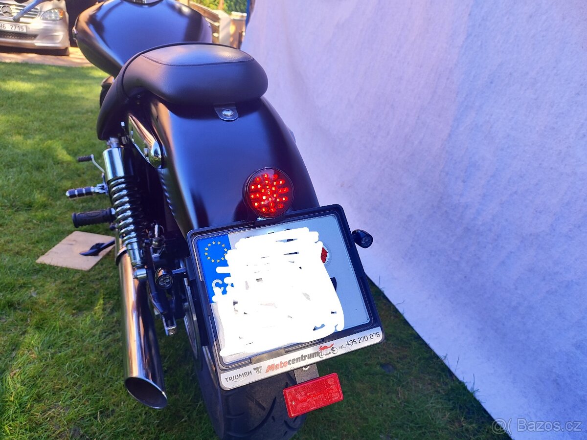 Triumph speedmaster 986 - 6