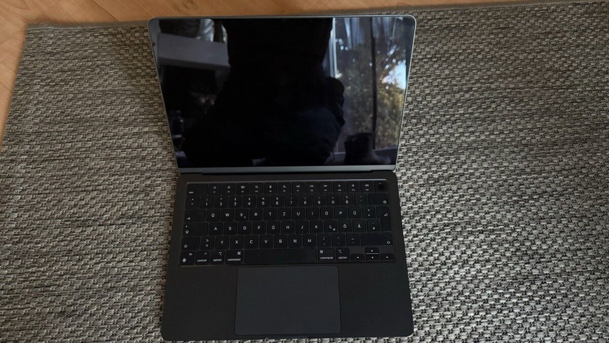 Apple MacBook Air 13,6" 256GB SSD M2 8GB Midnight - 6