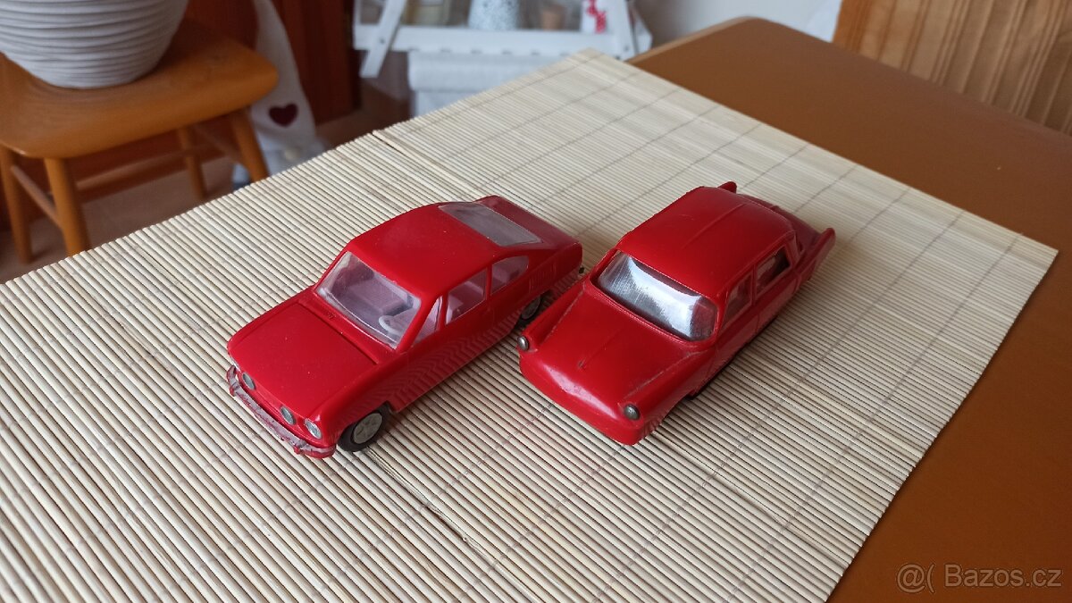 Škodovky staré retro hračky - 6