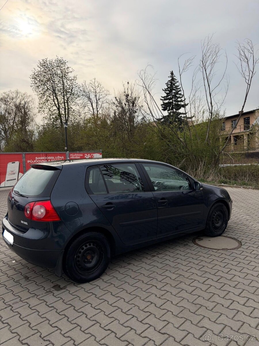 Volkswagen Golf 5 - 6