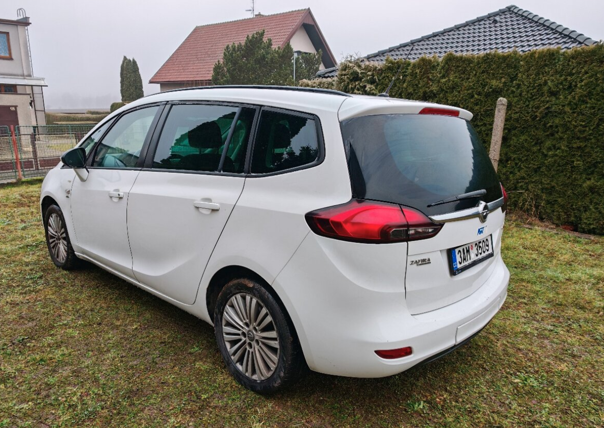 Opel Zafira Tourer 2.0CDTI 96kw 7míst,2013 - 6