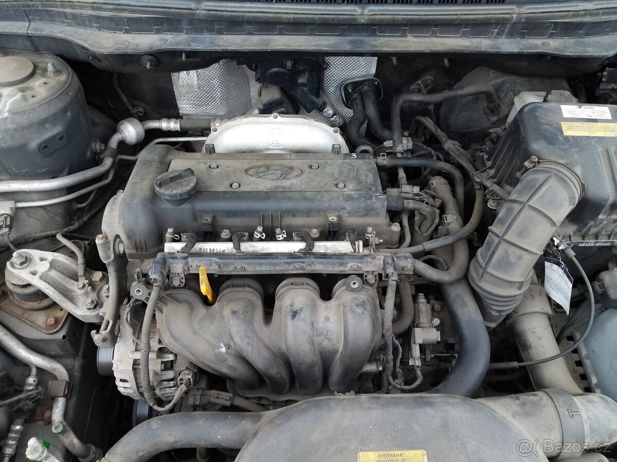 Hyundai i30 Facelift HB 1.4 80kW G4FA, r.v.2009 - 6