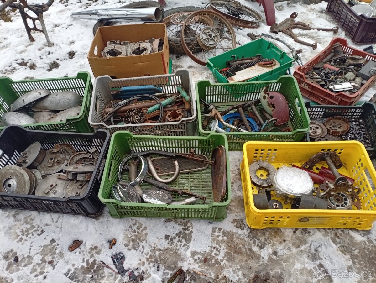 Jawa ČZ pionýr - 6