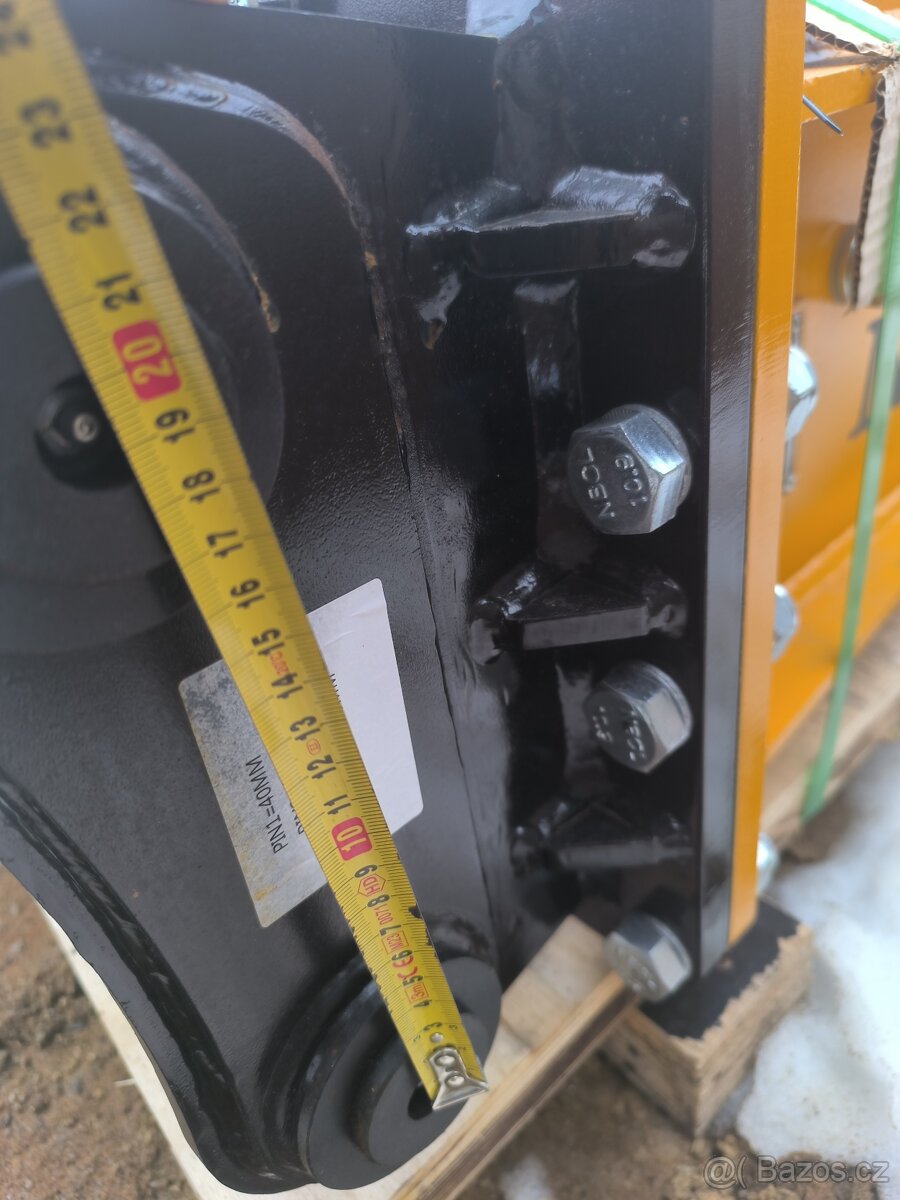 Hydraulické kladivo pro 2-4t - 6