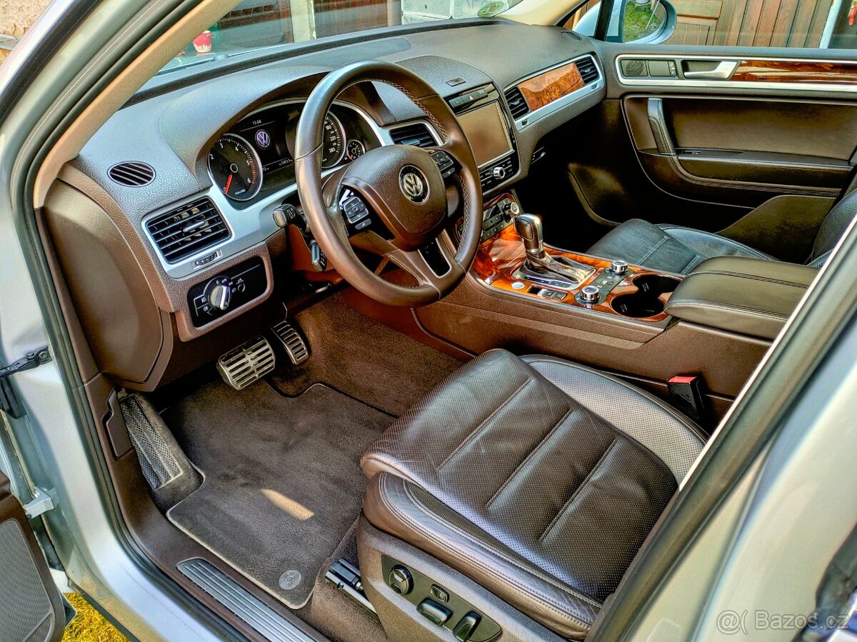 Volkswagen Touareg 4.2 TDI V8 - 6