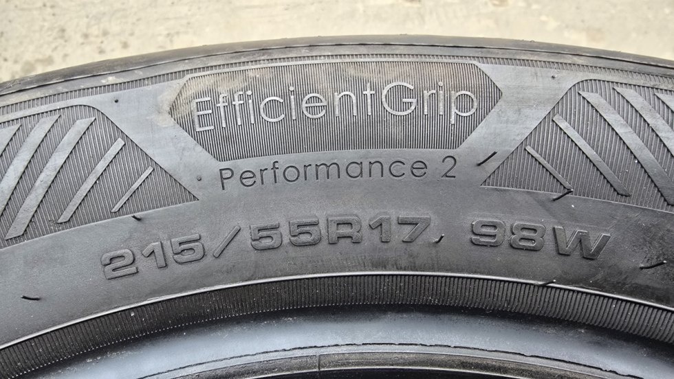 Letní pneu 215/55/17 Good Year - 6