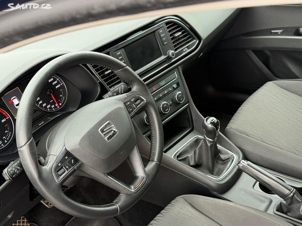 Seat Leon, 1.4TSI-92KW-STYLEREZERVACE - 6
