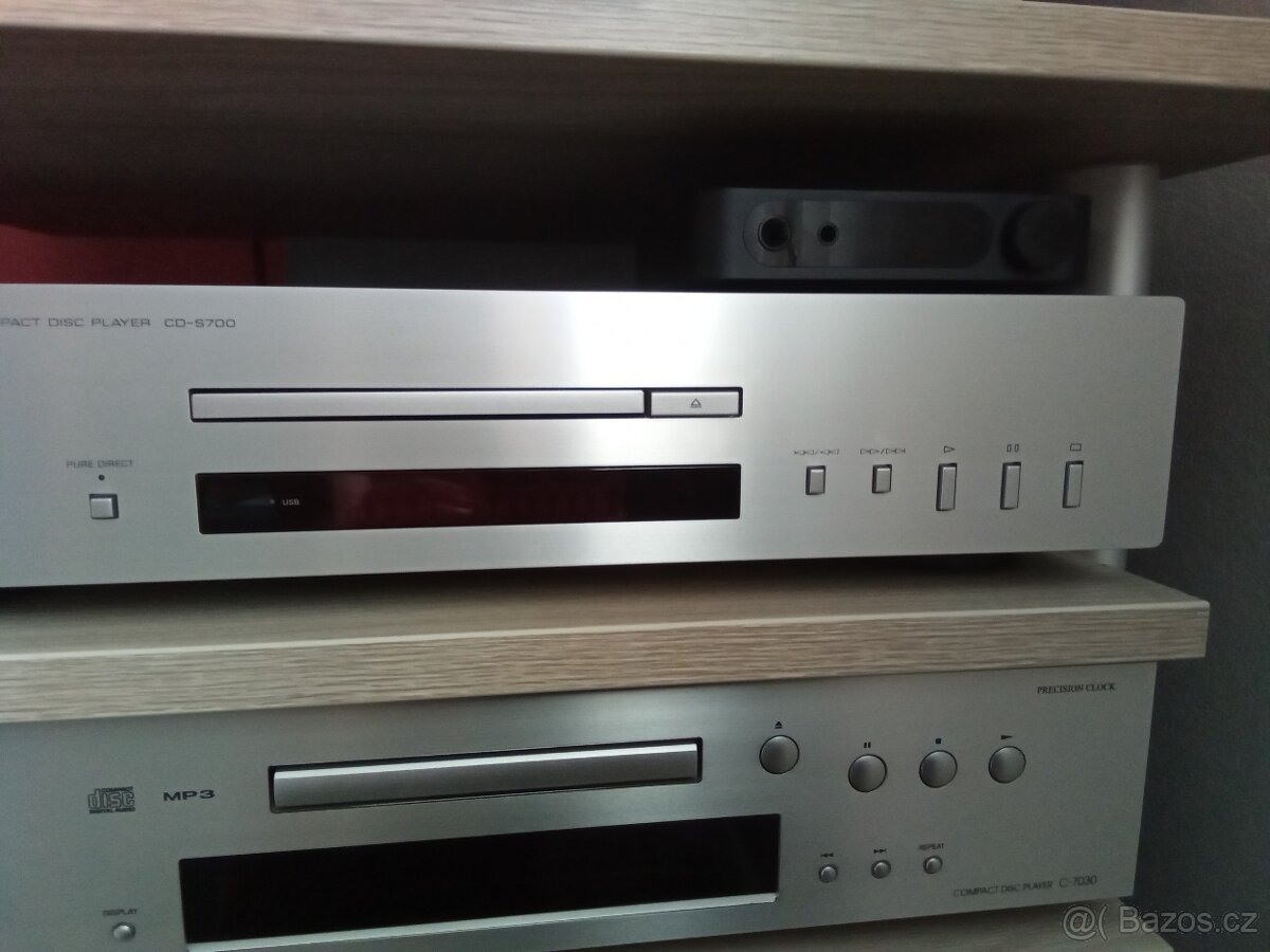 Yamaha CD-S700 - 6