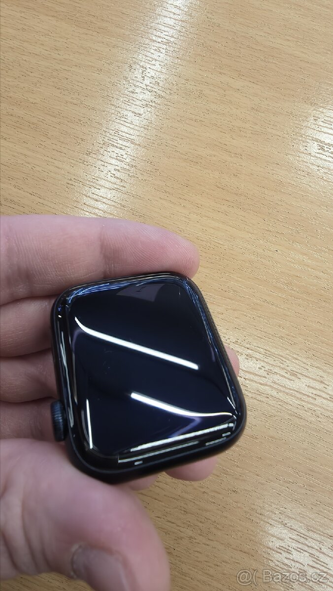 Apple Watch SE 2 44mm Cellular + záruka - 6