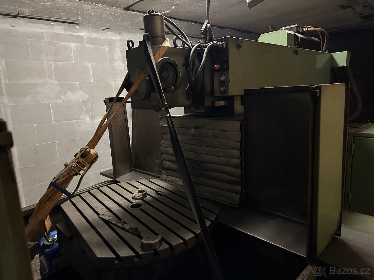 Frézka TOS CNC FNG 63, r.v. 1991 - 6