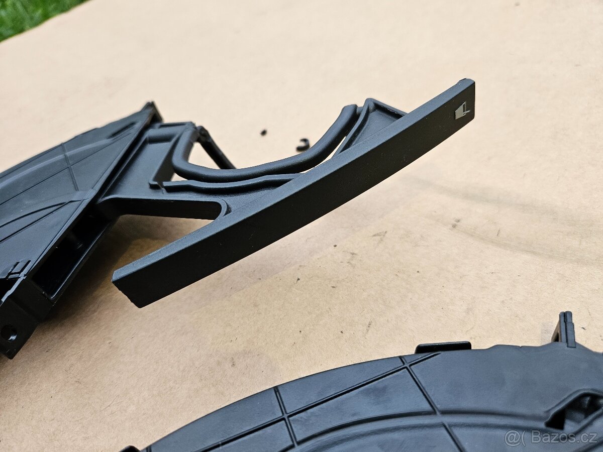 Škoda Fabia 1 držák nápojů originál - 6