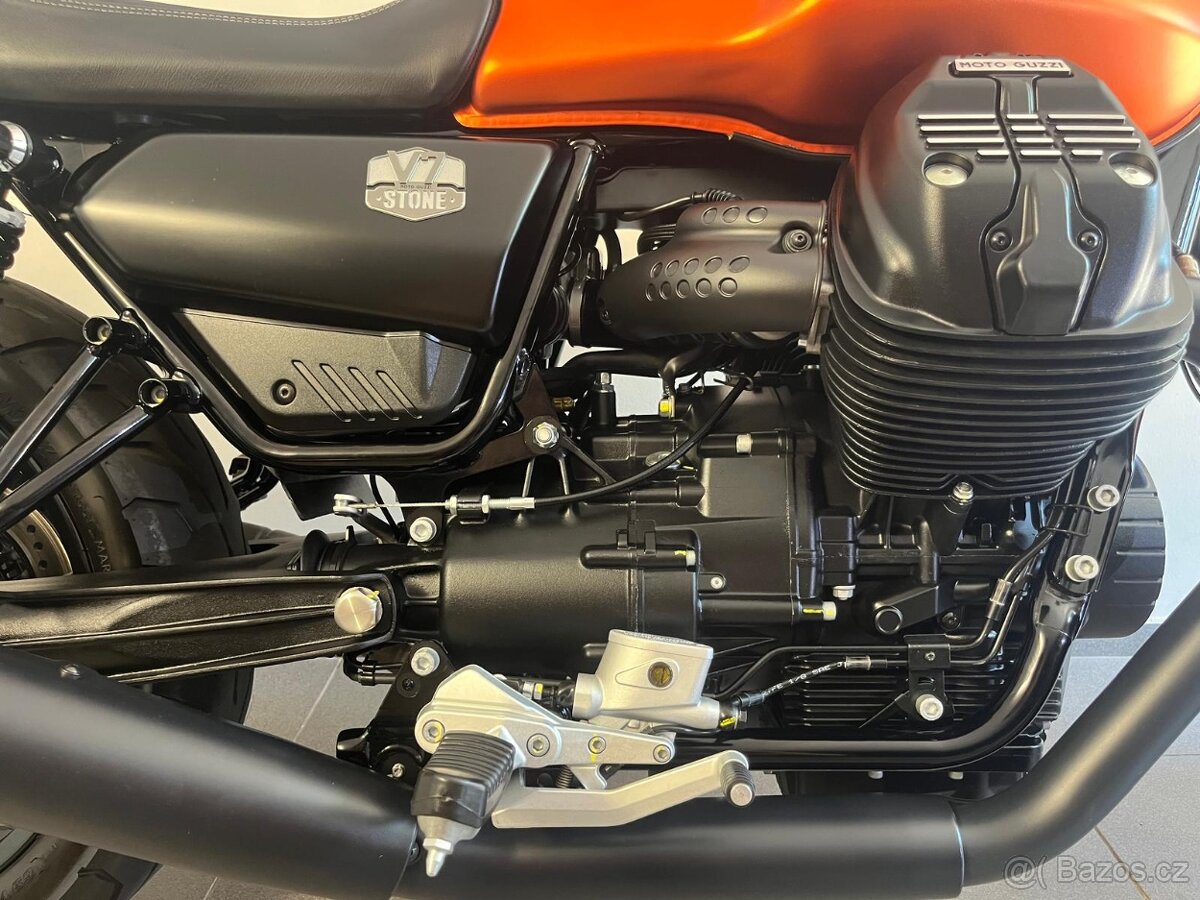 Moto Guzzi V7 III Stona, r.v. 2022, 48KW - 6