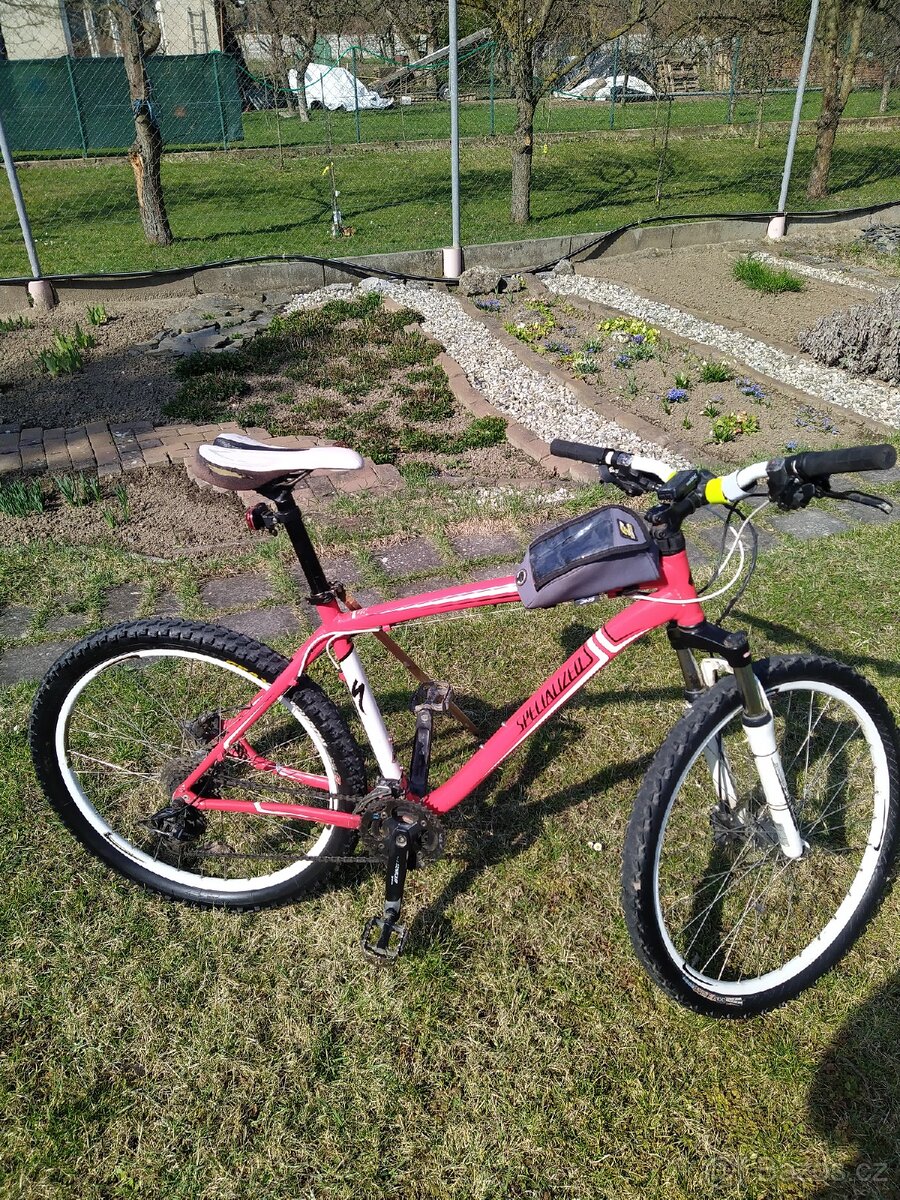 Horské kolo Specialized - 6