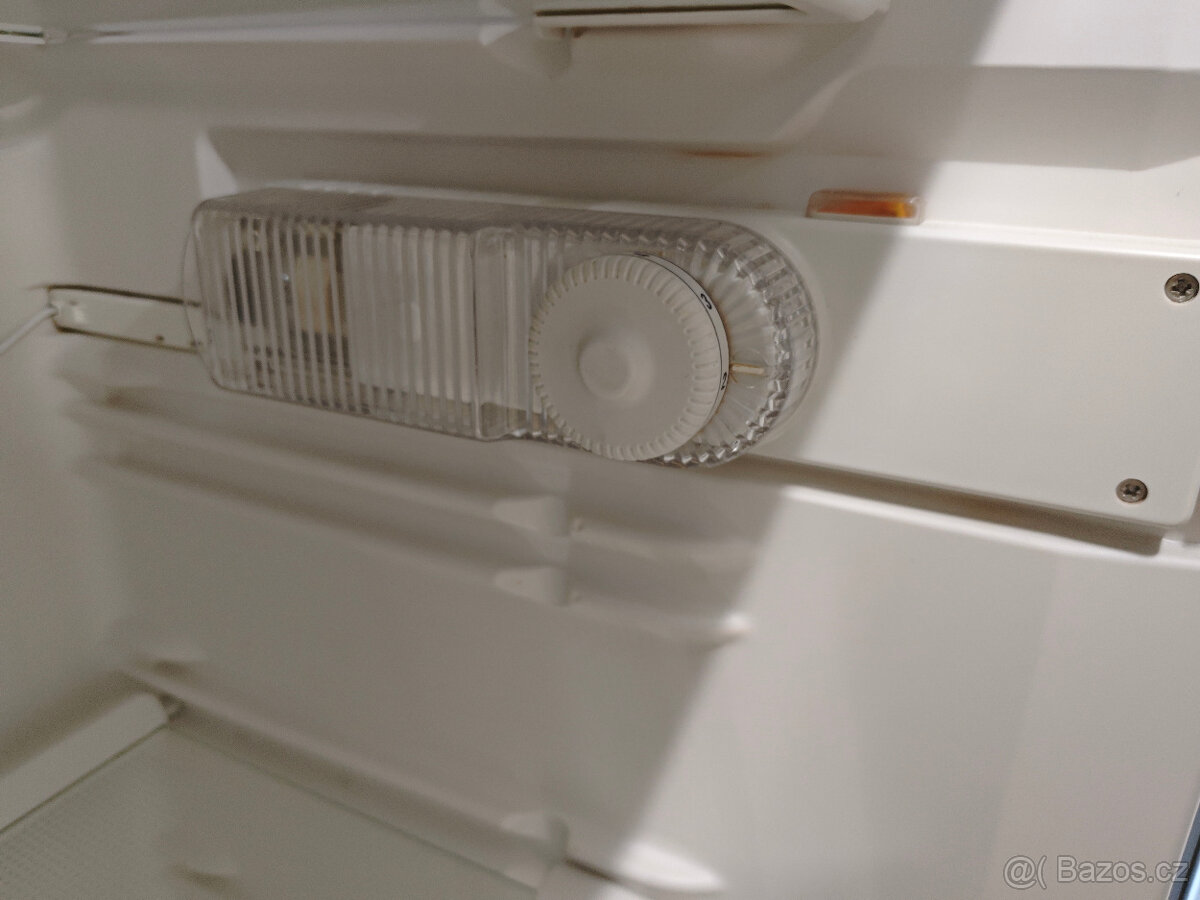 Boxová Chladnička s mrazničkou LIEBHERR - 6