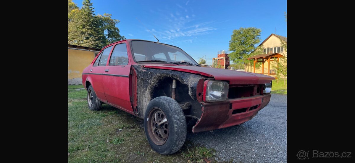 Opel Kadett c 4 dveř. 1.2 - 6
