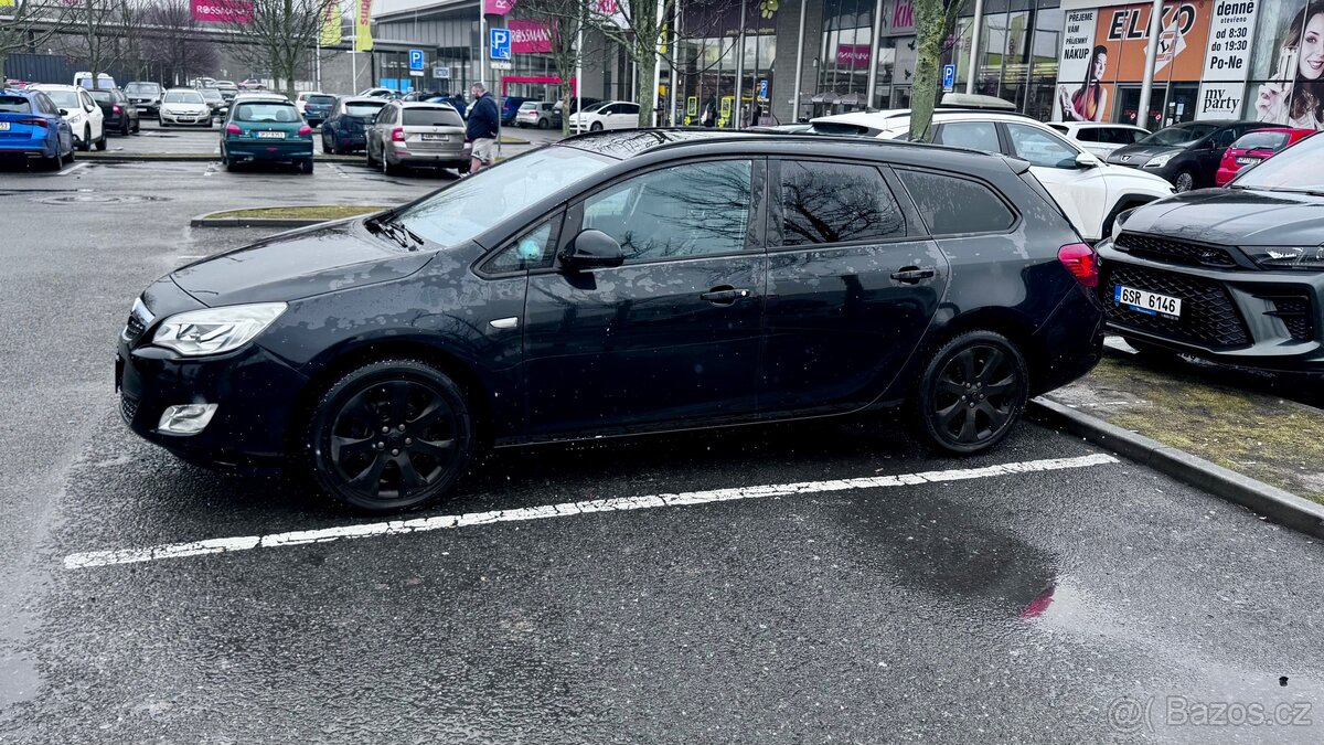 Prodej Opel Astra 2012 - 6