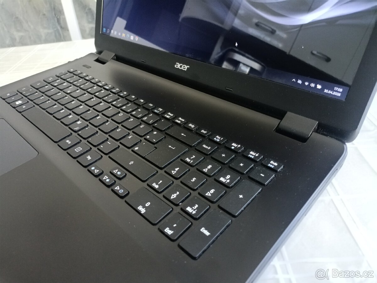 Acer Aspire E5-721-23FA - 6