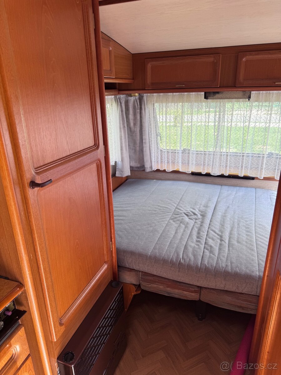 Karavan Wilk 450 - 6