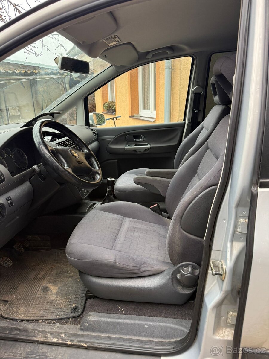 Seat Alhambra 1.9tdi 85kw 7míst - 6