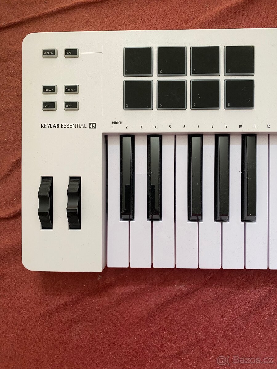 Prodám Arturia KeyLab Essential 49 MK3 White - 6