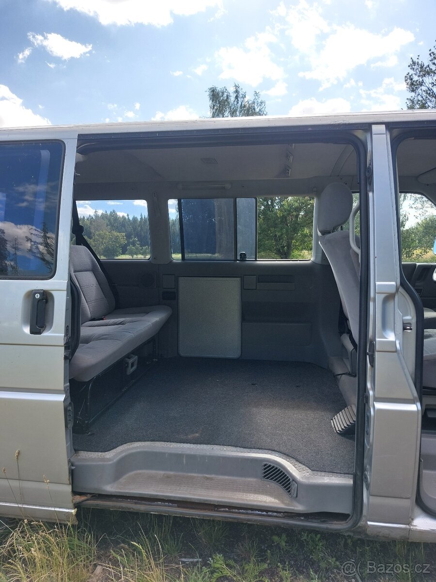 Volkswagen multivan t4 2.5 tdi (75 kw) - 6