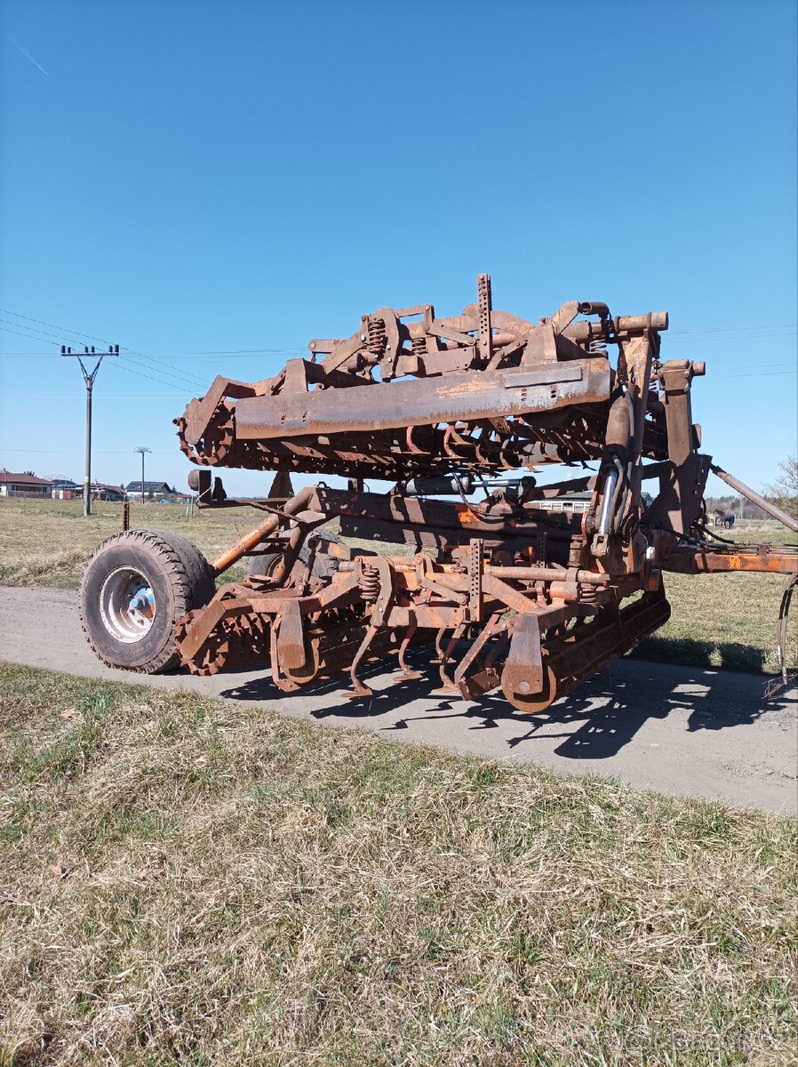Kompaktor Ostroj Saturn 6m - 6