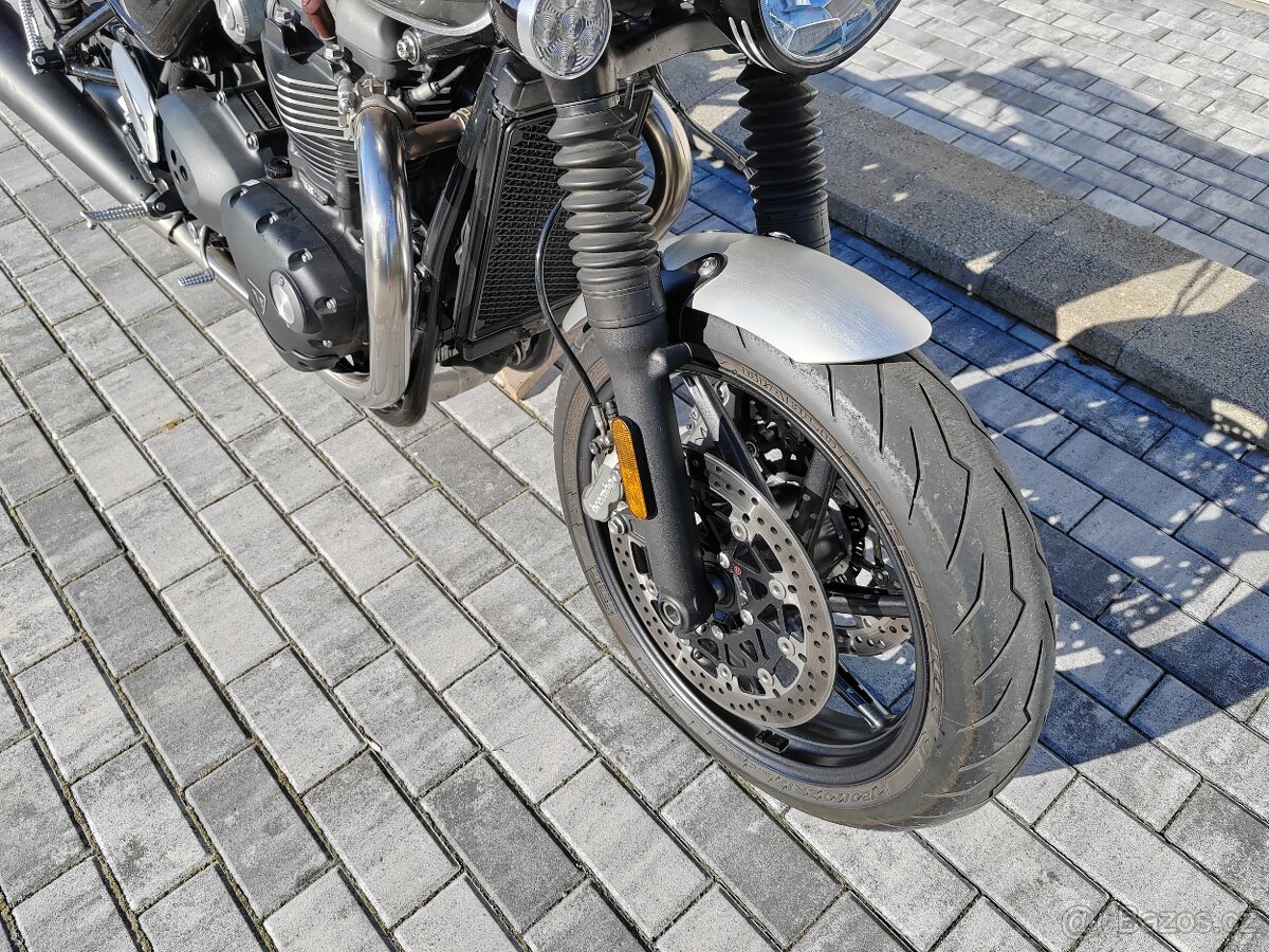 Triumph Speed Twin 1200 - 6