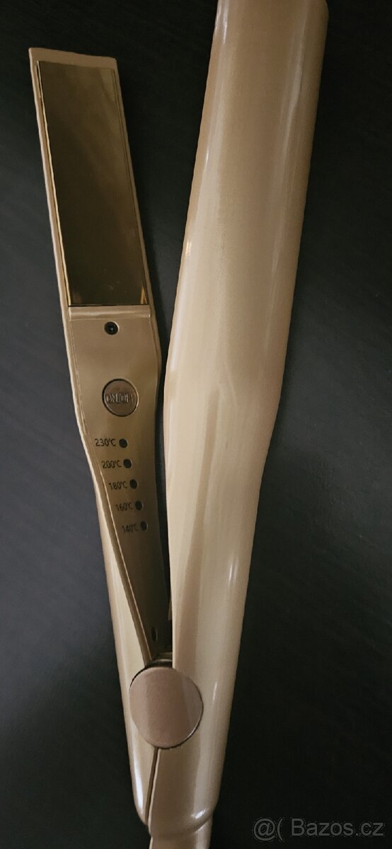 Žehlička na zvlnění vlasů - 6