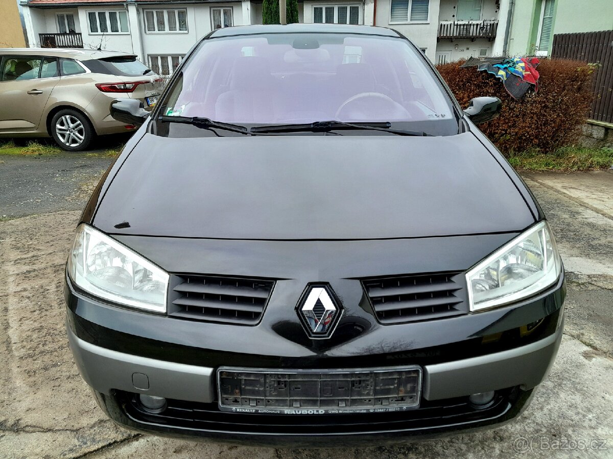 Renault Mégane 1.6i 16V 83kW rok 2004 naj.165tis. NOVÁ STK - 6