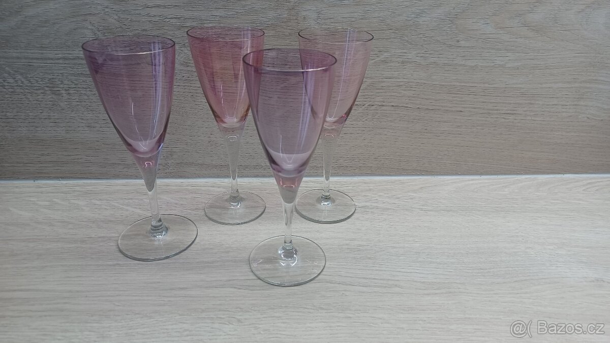 Sklo a porcelán - 6