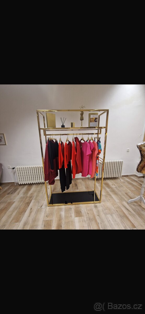 Vybavení prodejny - 6