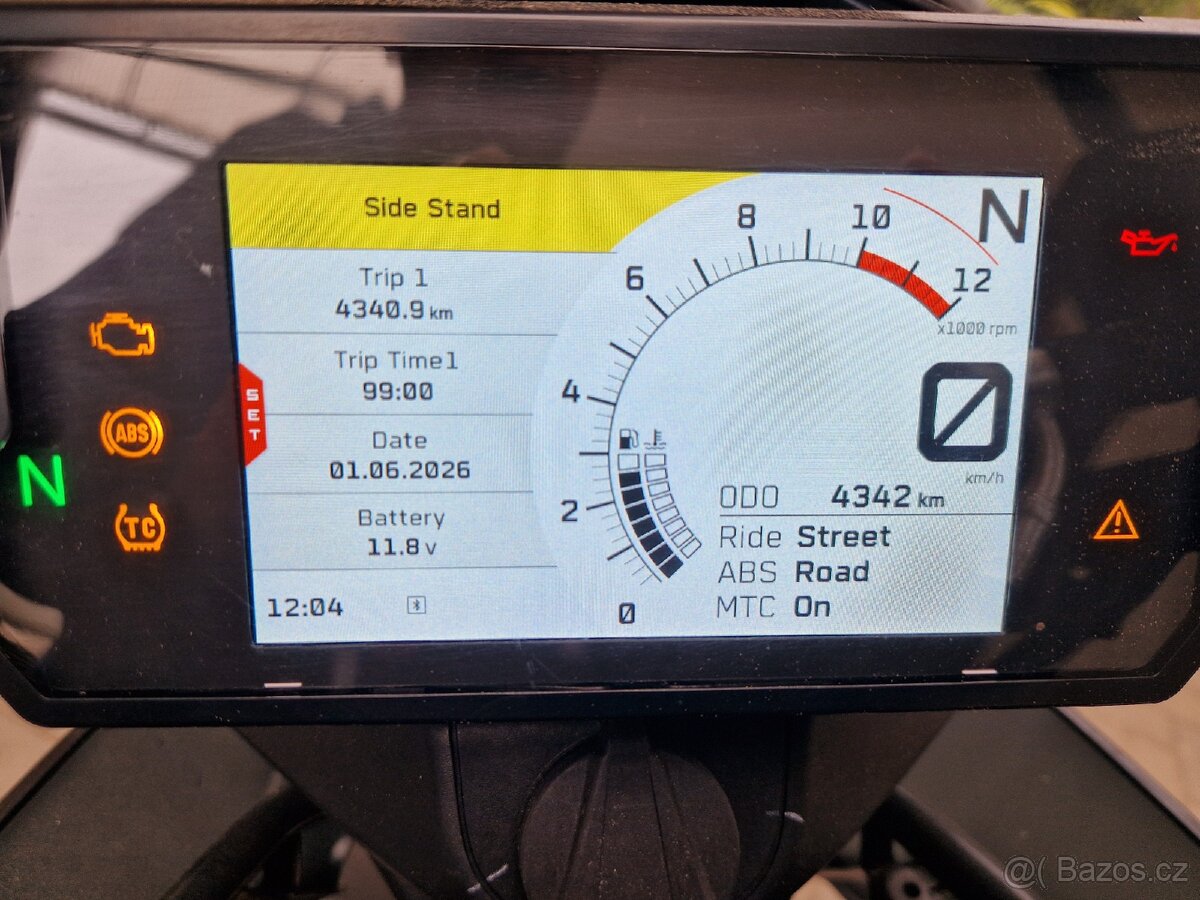 KTM Adventure 390 r.2020 - rezervace - 6
