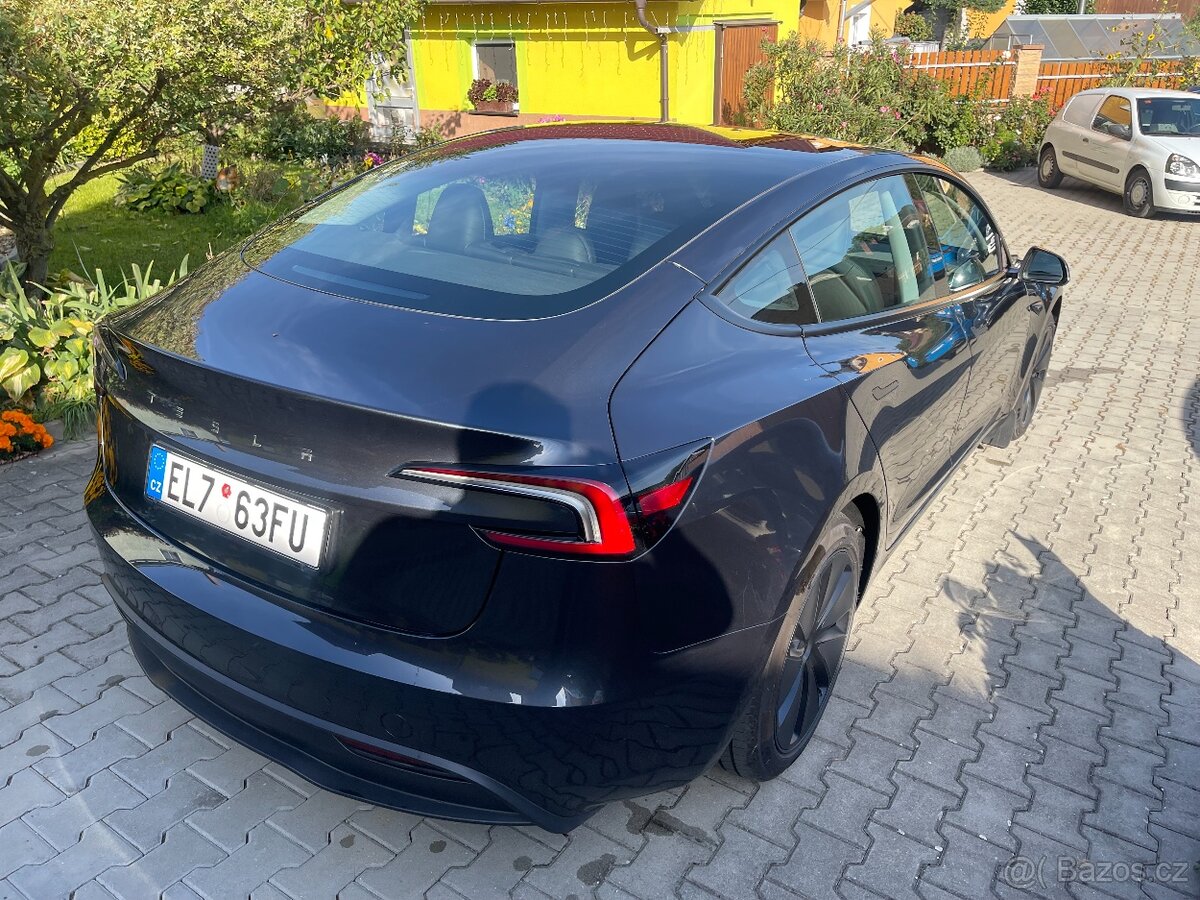 Tesla Model 3, Long Range highlander r.v. 2025, jen 8000 KM - 6