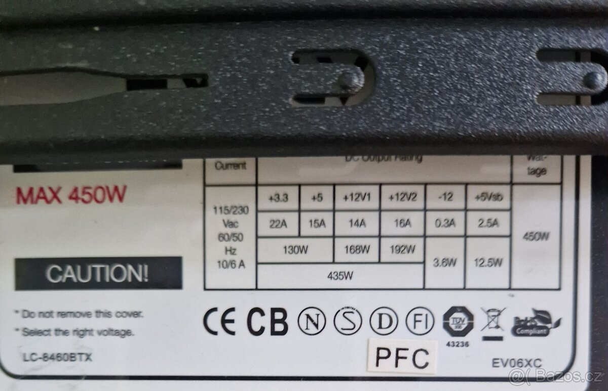 PC soustava s monitorem, klávesnici i myší - 6