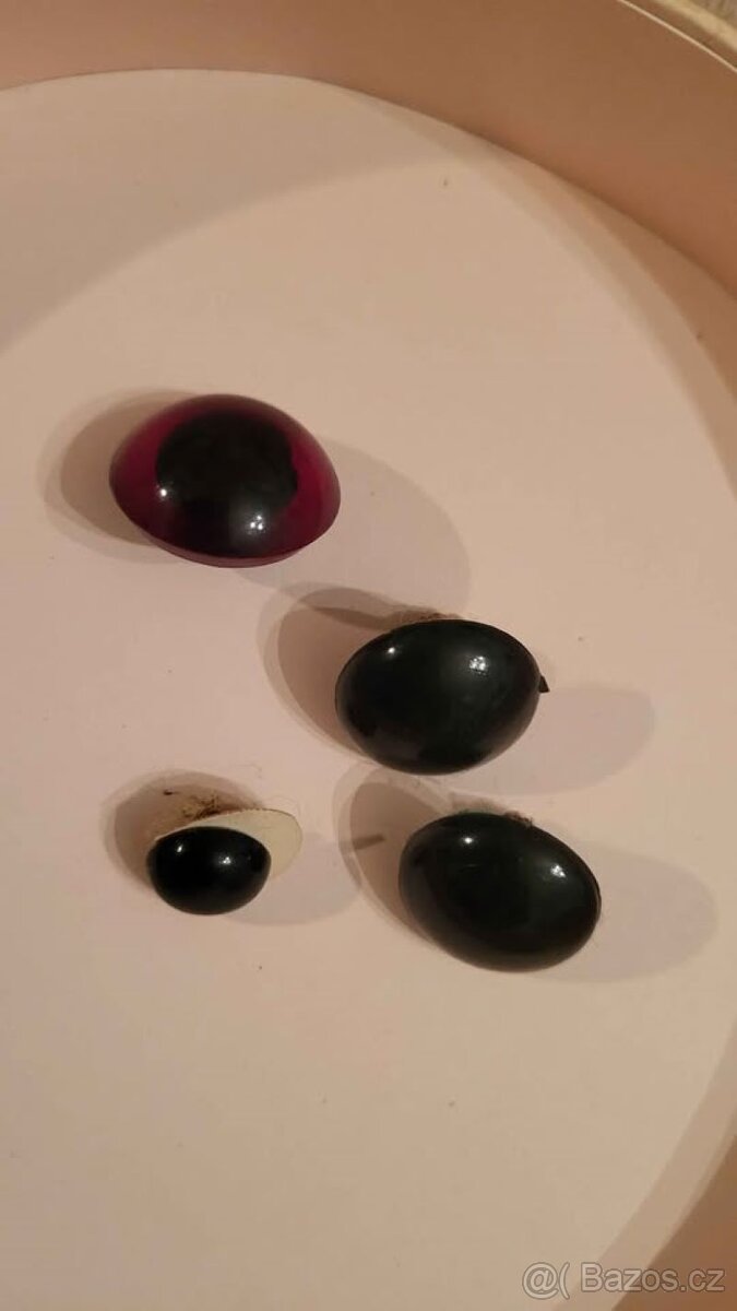 Retro různé doplňky kočárky, korále řetězy, medvídci očička - 6