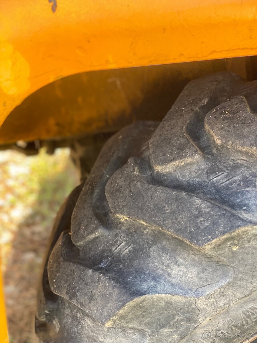 Kolový nakladač - 6