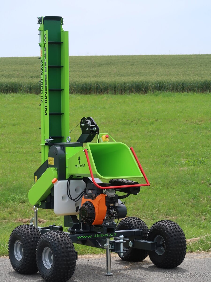 špalíkovač štěpkovač s dopravníkem a spalovacím motem 27HP - 6