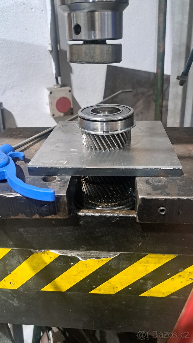 Oprava prevodovek všech druhů renault pf6 ,pf1Opel Vivaro, 2 - 6