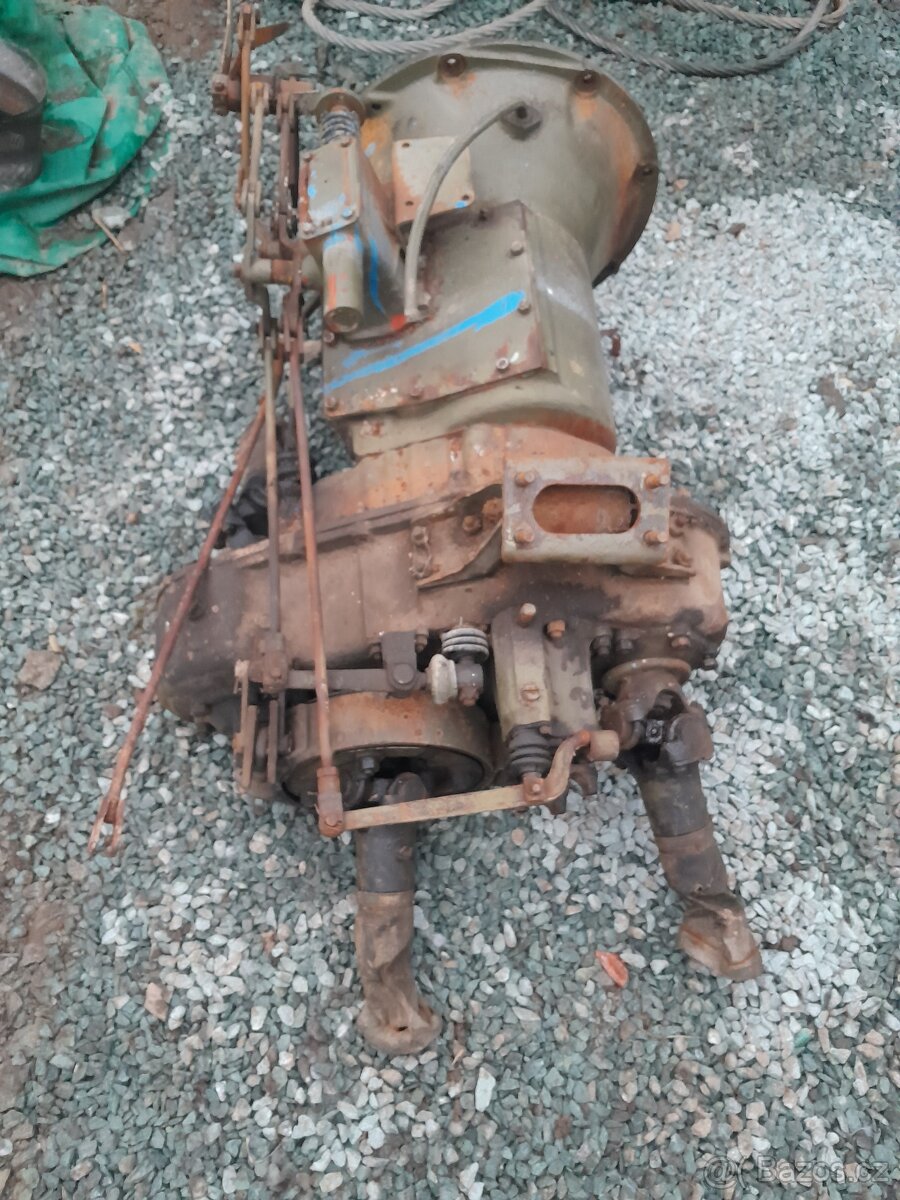 Praga V3S převodovka s vývodem na navijak - 6