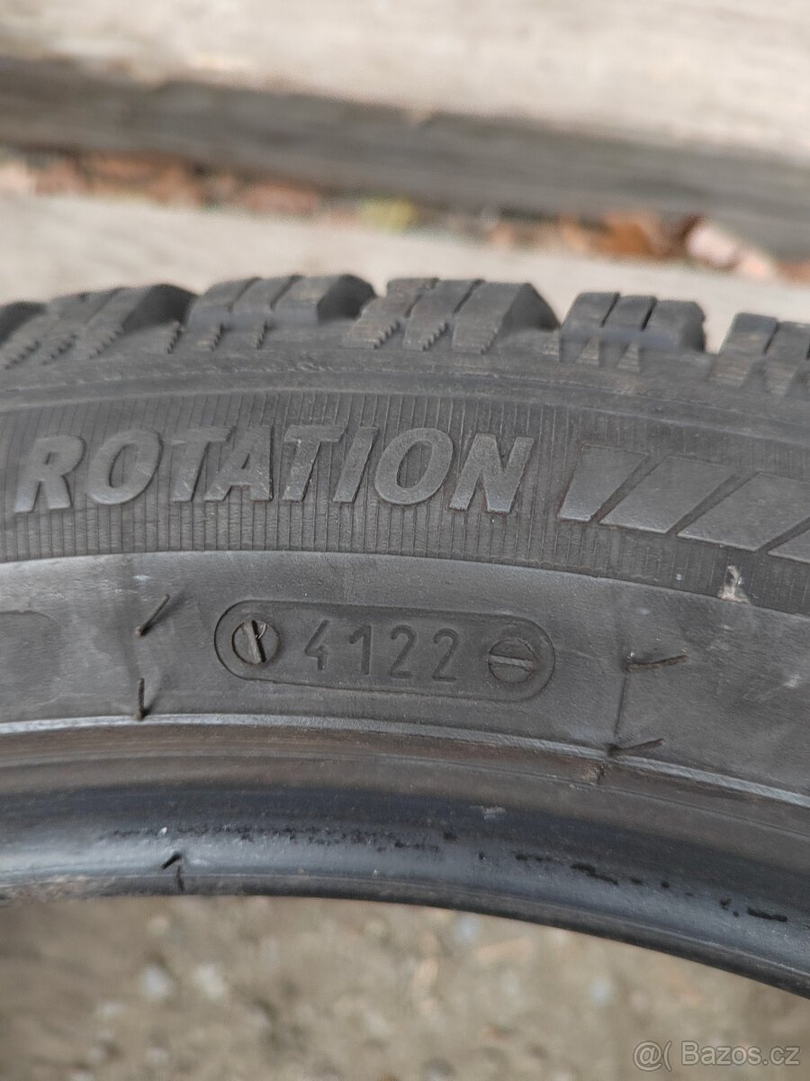 Prodám zánovní zimní pneu 225/45/18 Riken Snow 95V - 6