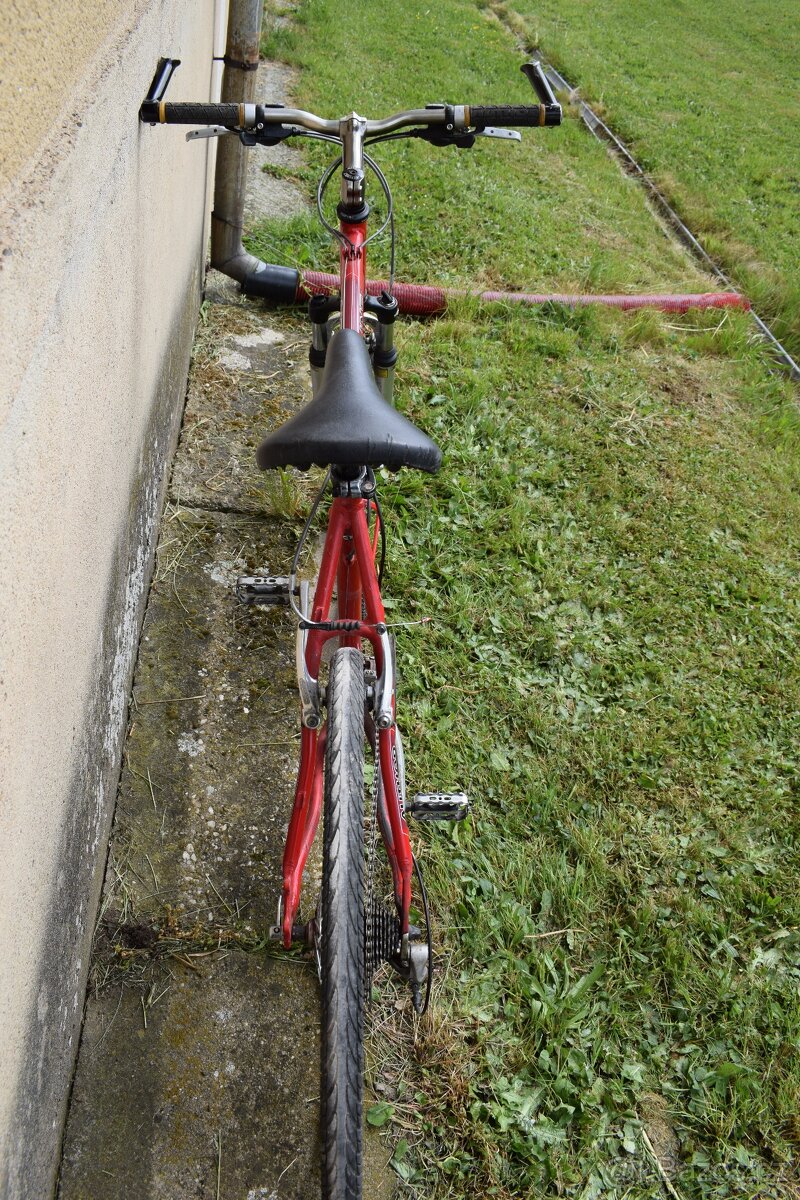 Trekové kolo AUTHOR Airline vel. L - 22, kola 28 - 6