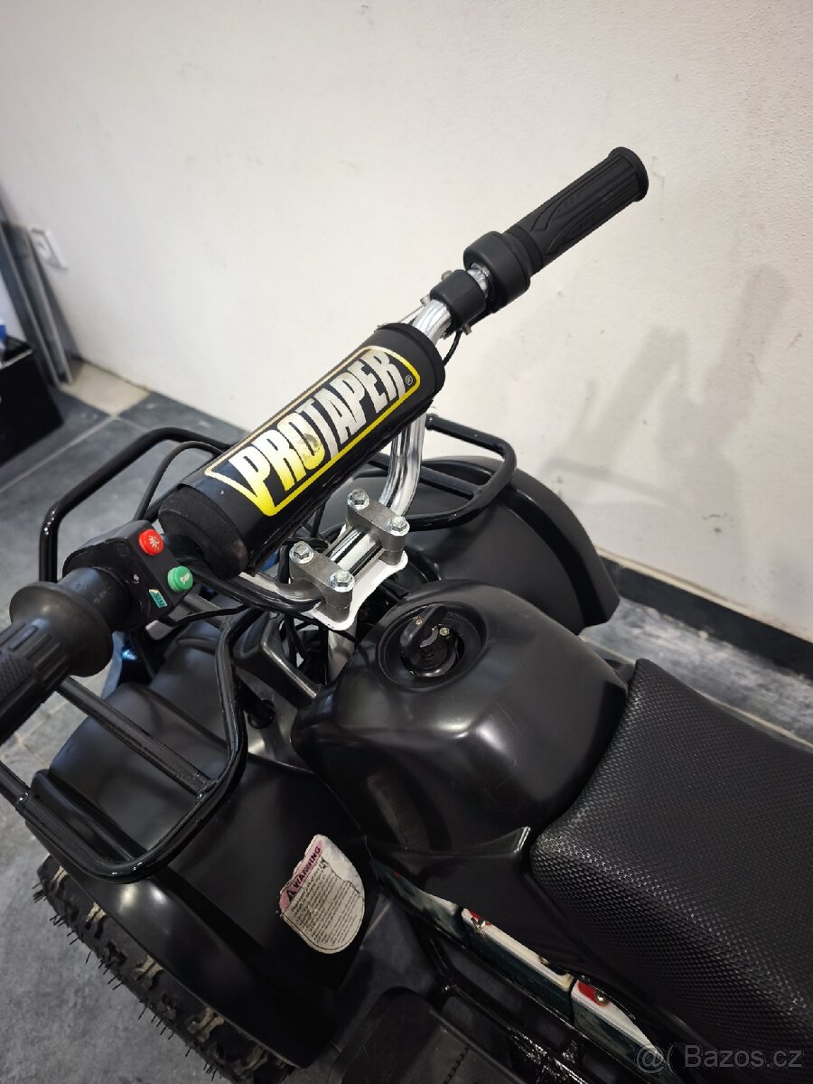 Dětská elektrická čtyřkolka + nabijecka - 6