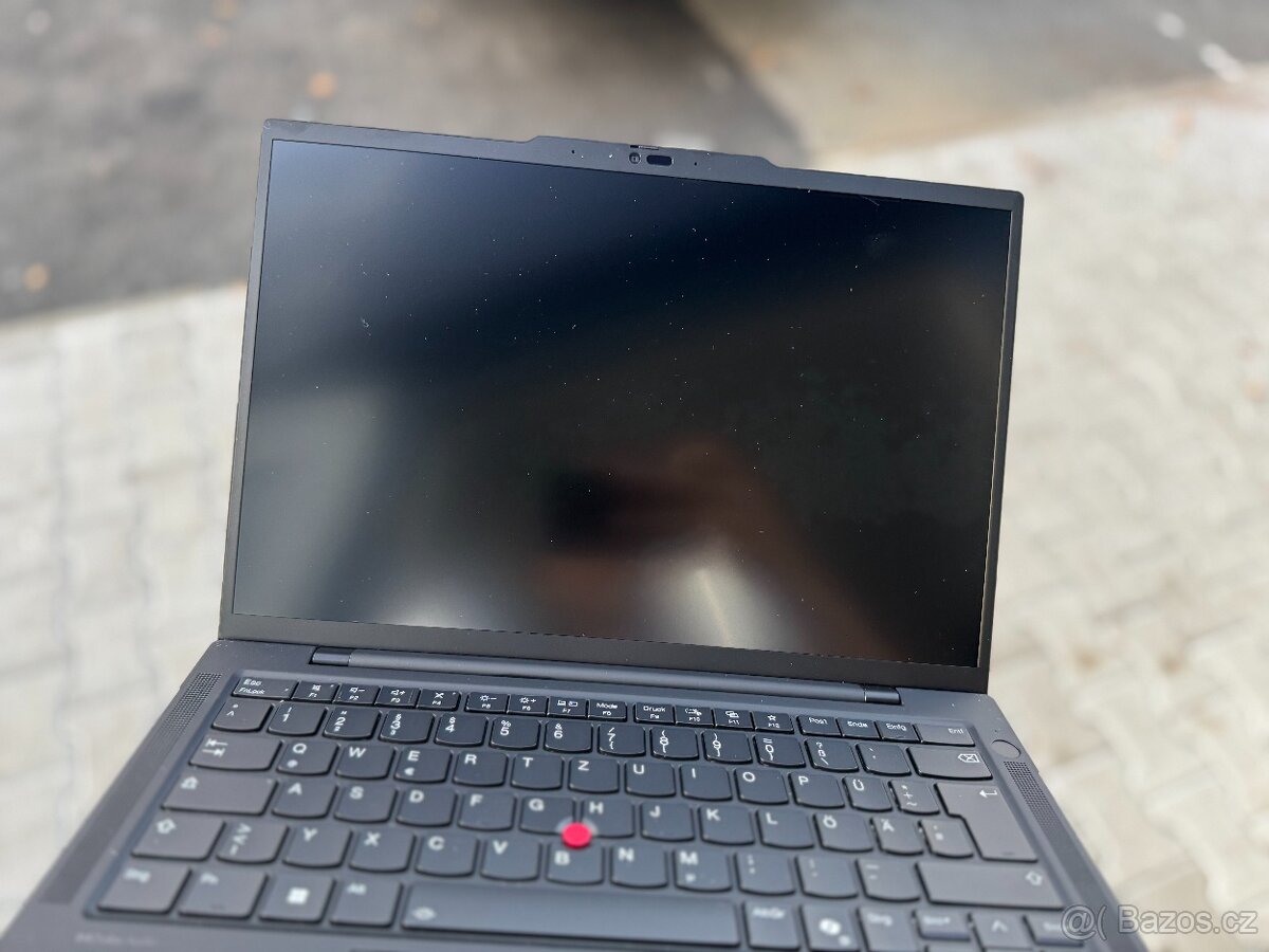 Nový Thinkpad T14s Gen 5 Ultra7 155U - 6