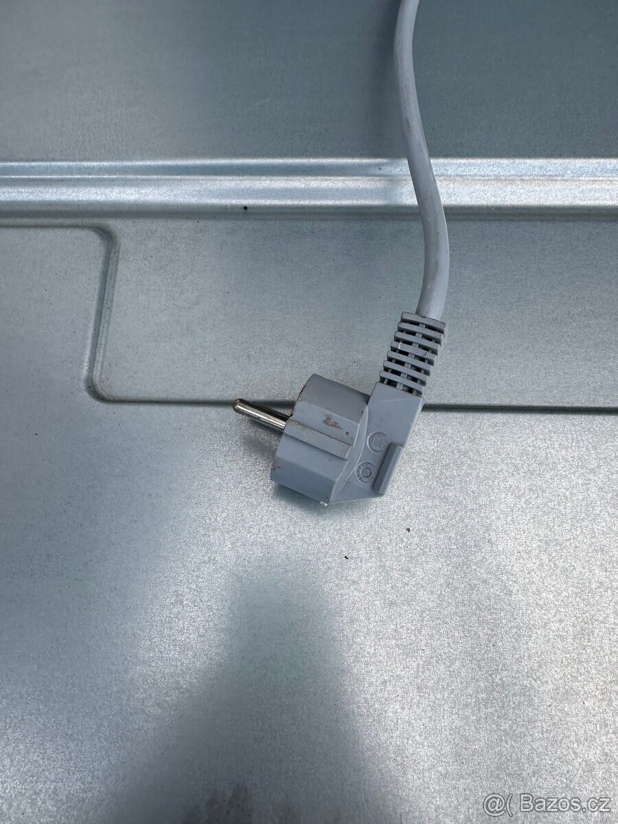 Nerezová vestavná trouba Siemens HB 650511 - 6