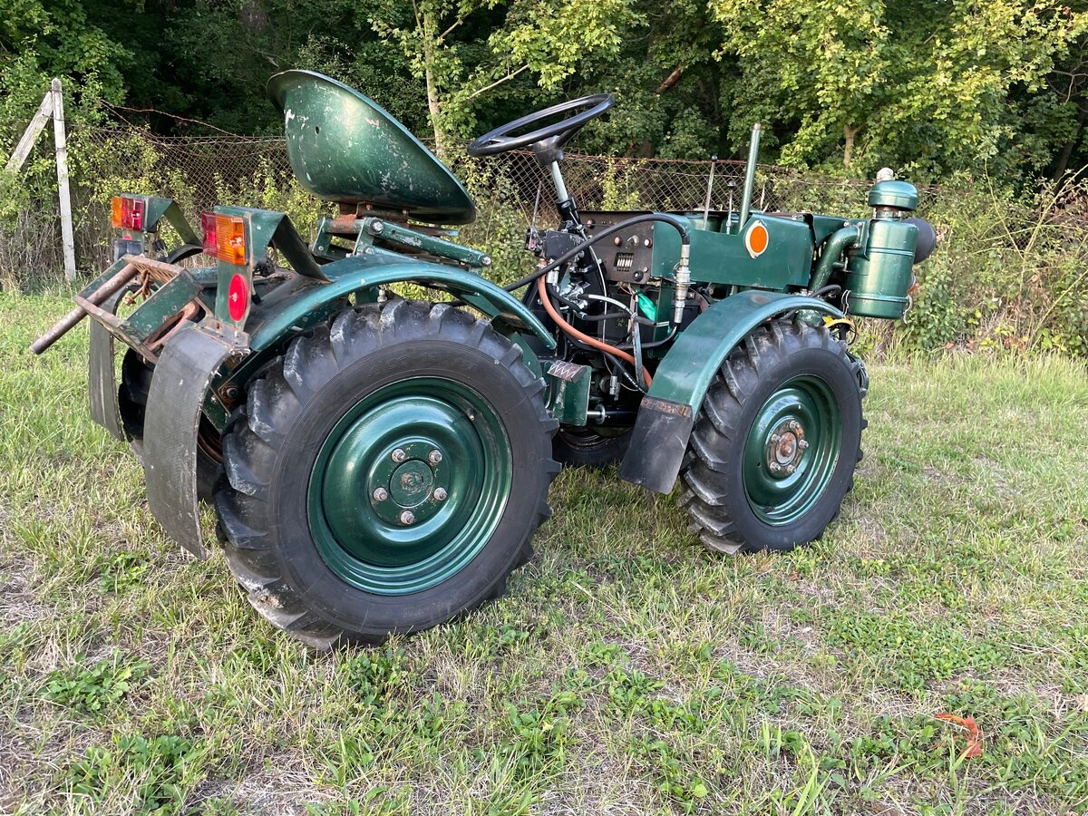 Malotraktor TZ4K-14 servo řízení - 6