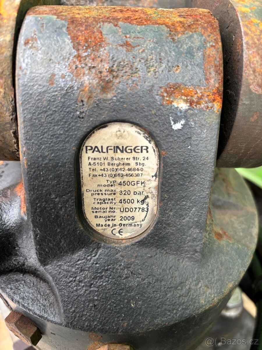 Hydraulicky otoční kříž TISCHER - 6