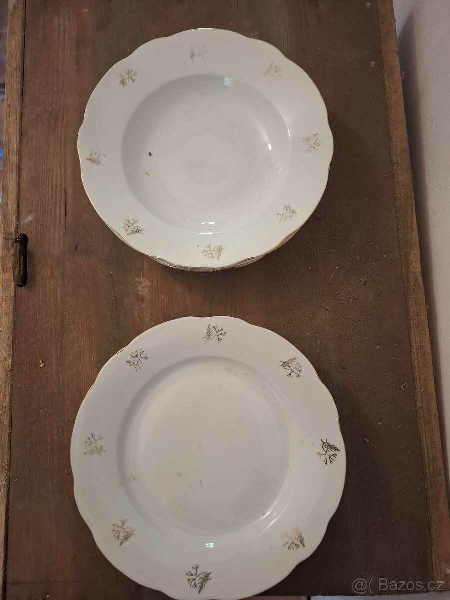 Sklo a porcelán - 6