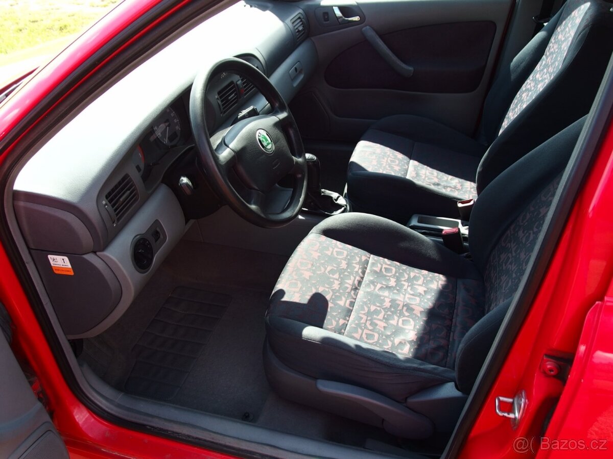 Škoda Octavia I LB, 1.6/55 kW GLX - 6